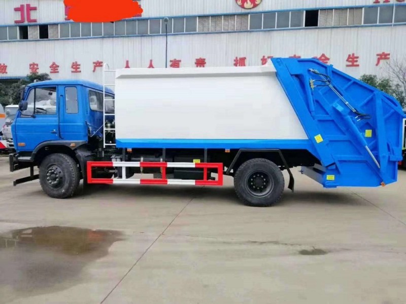 東風(fēng)153G壓縮垃圾車（10-14方）
