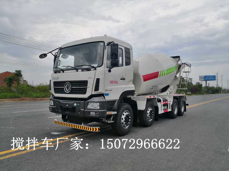 東風天龍國六天燃氣攪拌車（10-12方）圖片