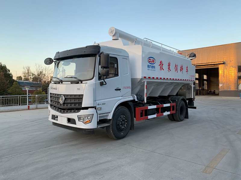 東風(fēng)專底散裝飼料運輸車（22方）